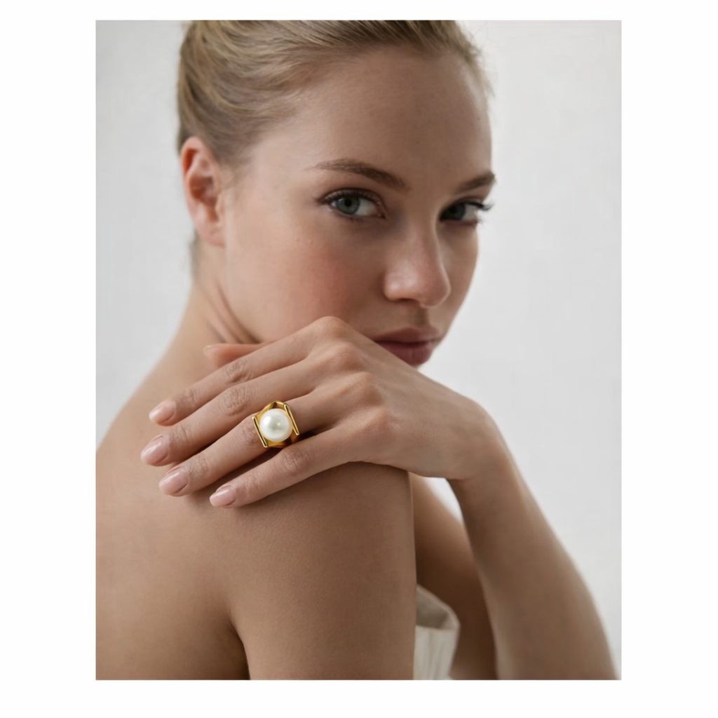 Elegant Simulated Pearls 18K Gold Plated Ring for Women New Stainless Steel Ring